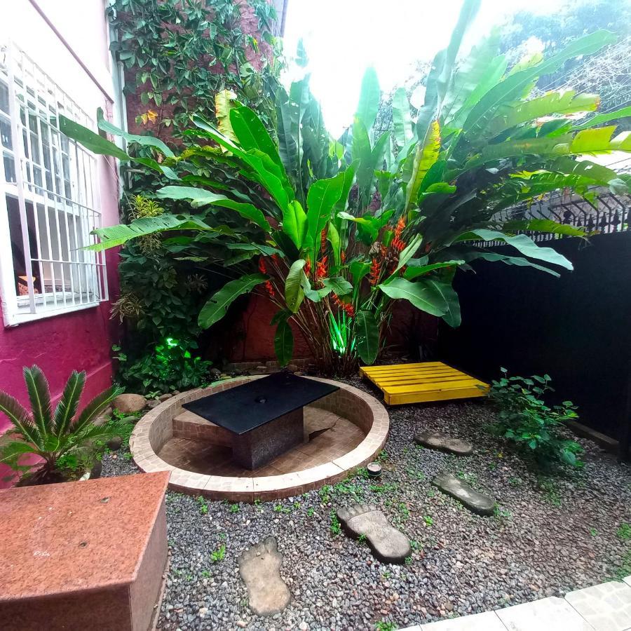 Linda Casa, Super Espacosa E Charmosa No Coracao De Botafogo *