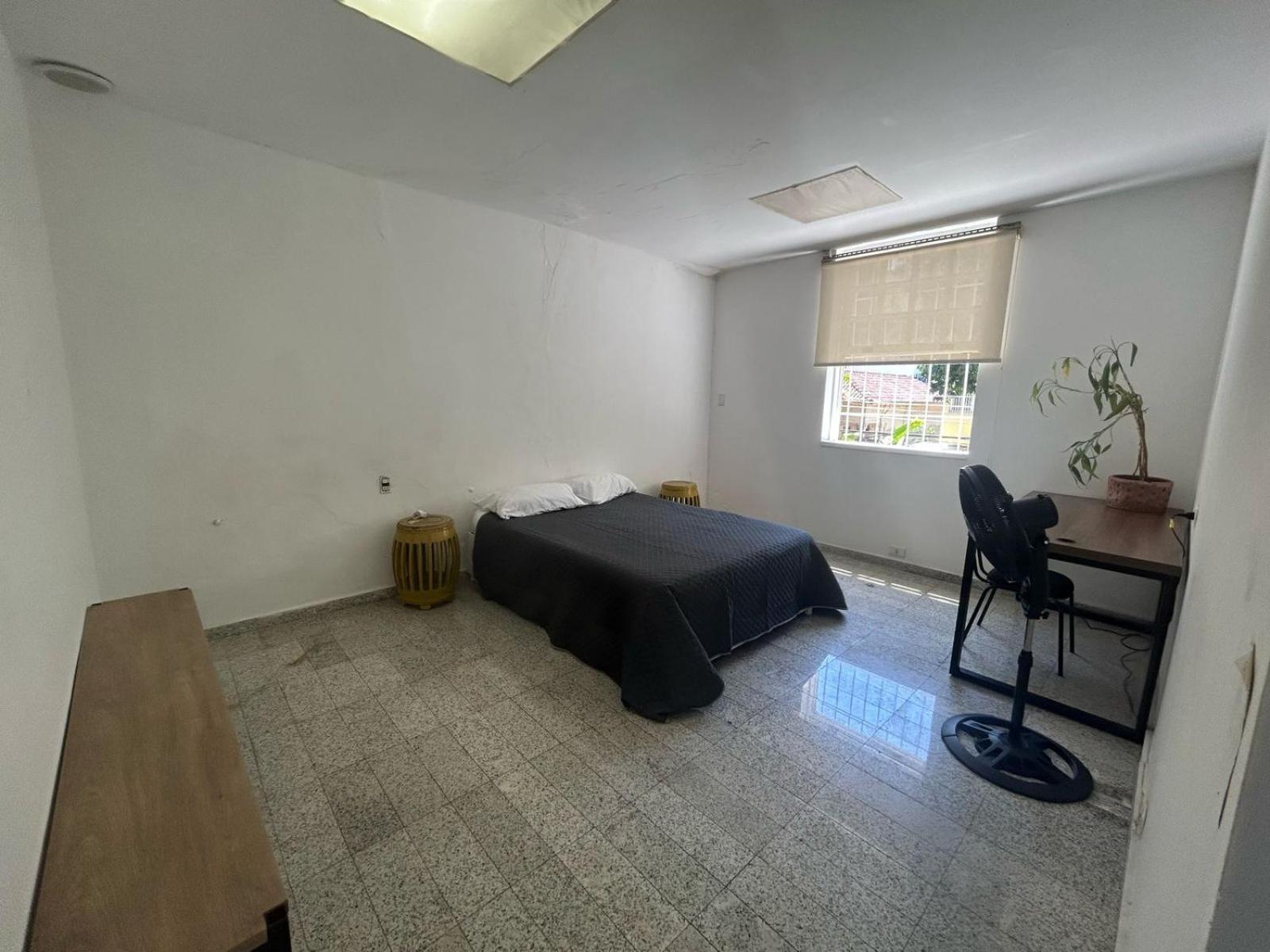 Linda Casa, Super Espacosa E Charmosa No Coracao De Botafogo